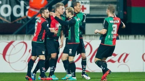 在一场扣人 在一场扣人