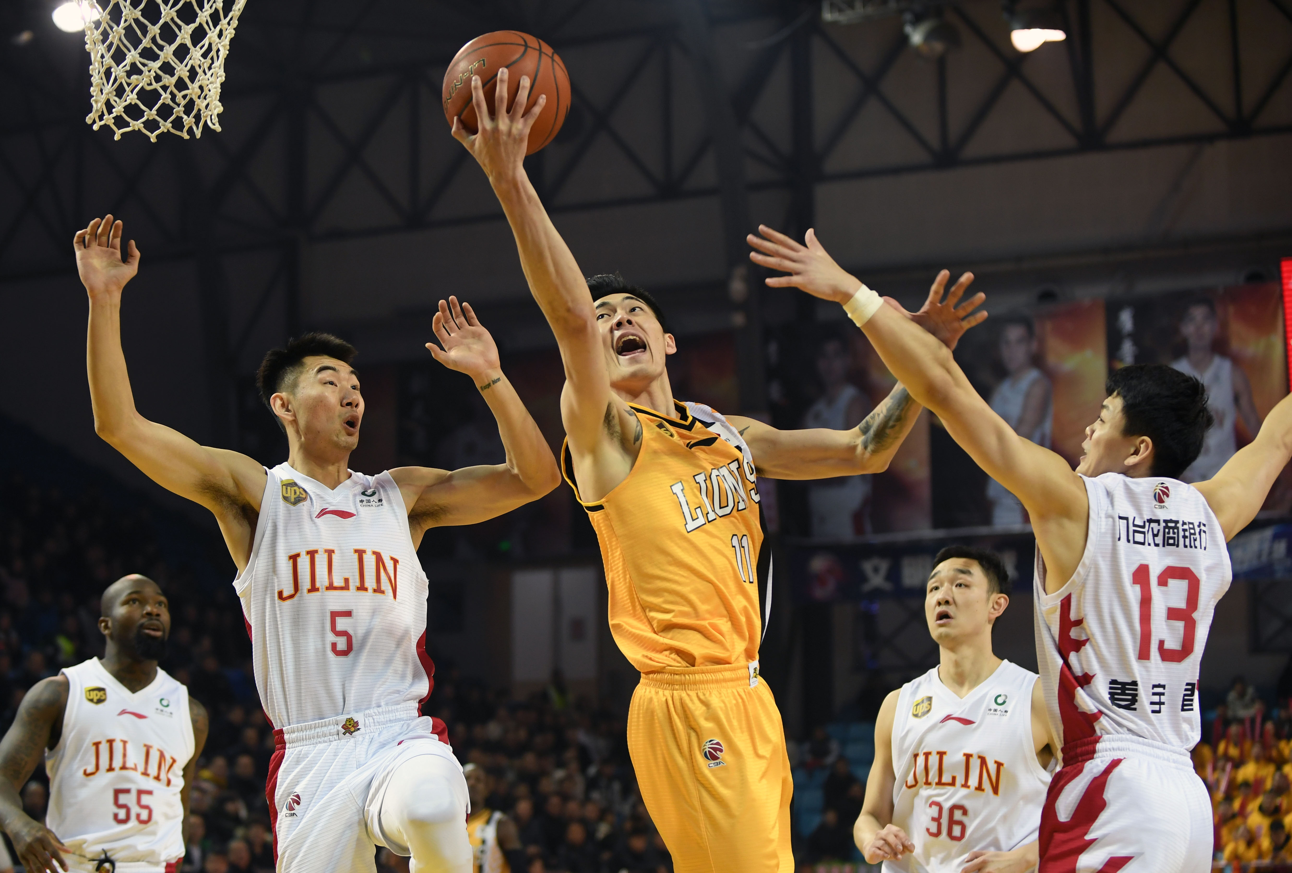 拿到关键首 拿到关键首